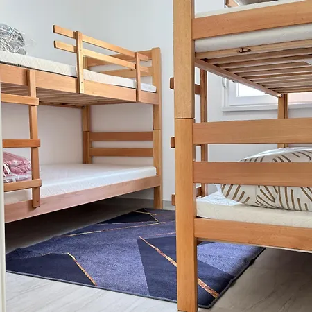 Hostel Belgrade Airport Single Bed