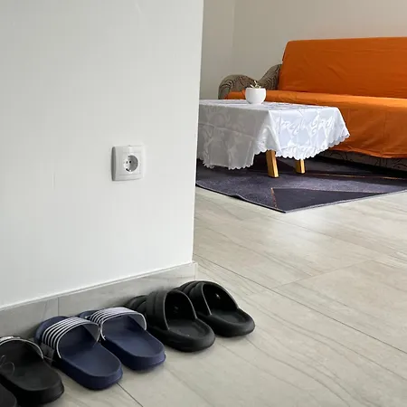 Hostel Belgrade Airport Single Bed *